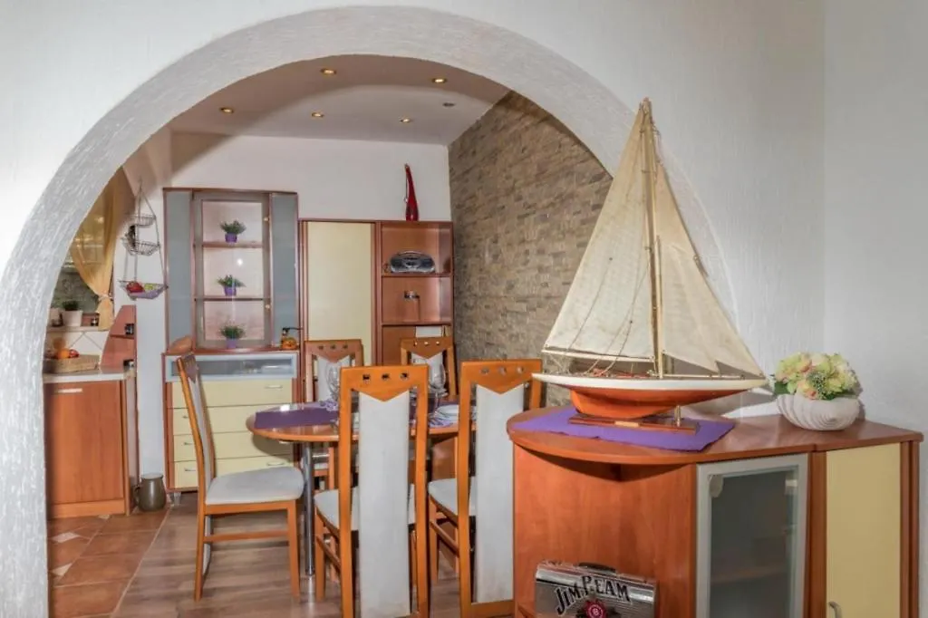 Apartment In Crikvenica With Sea View, Terrace, Air Conditioning, Wifi 4628-4