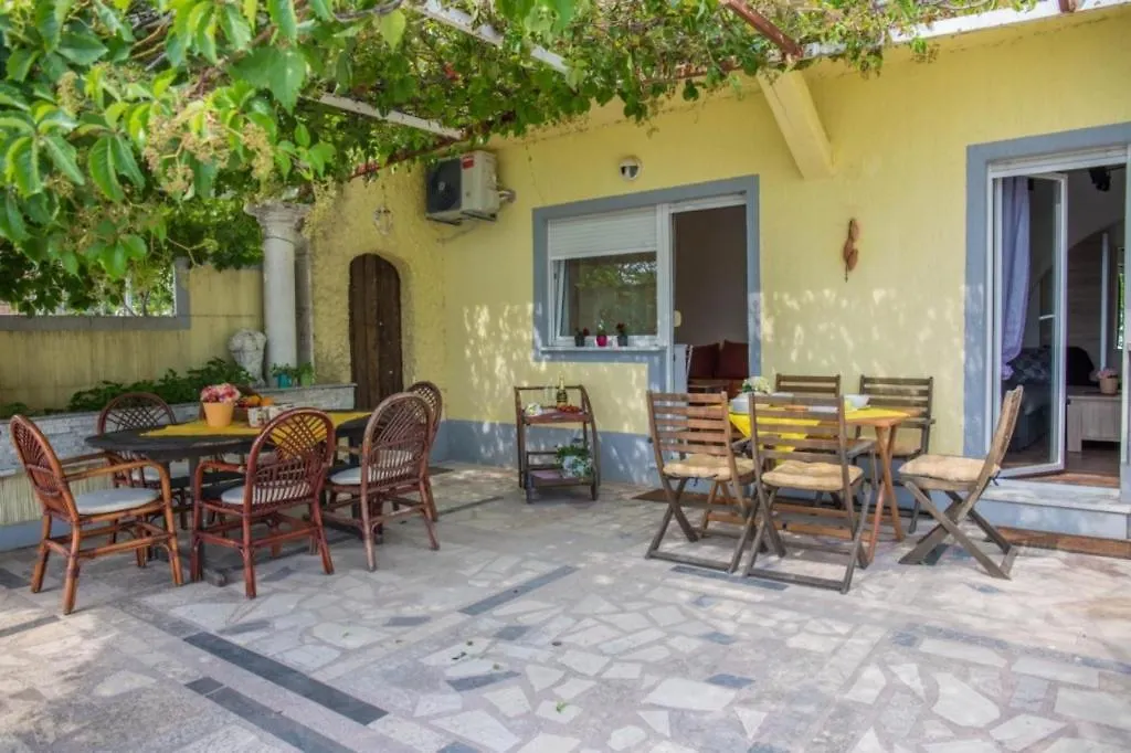 Apartment In Crikvenica With Sea View, Terrace, Air Conditioning, Wifi 4628-4