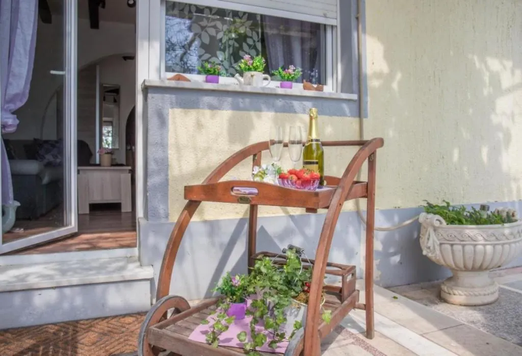 Apartment In Crikvenica With Sea View, Terrace, Air Conditioning, Wifi 4628-4